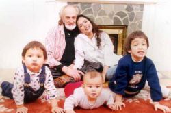 揭秘韋唯為什么離婚 韋唯的三個兒子近照曝光顏值超高