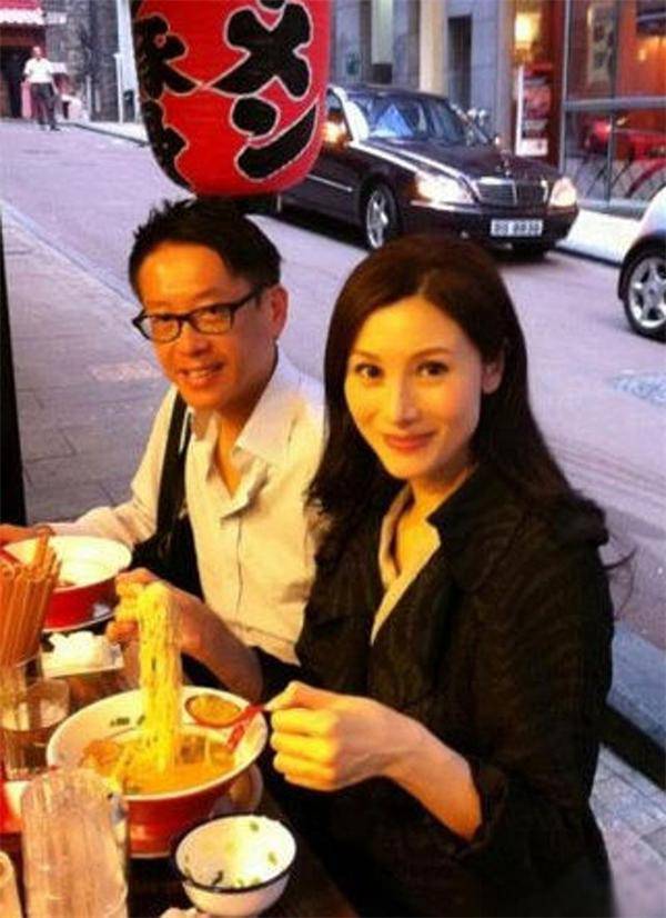 李嘉欣老公許晉亨個人資料 許晉亨劉嘉玲一拍即合卻遭許家拆散