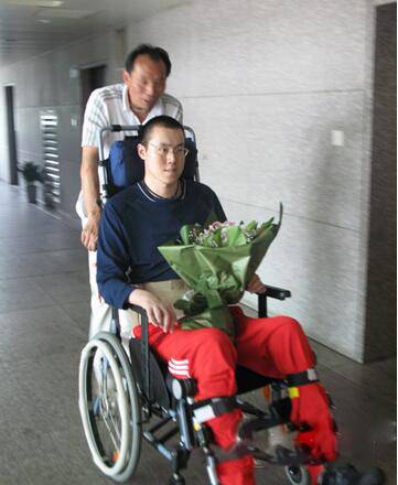 周蘇紅第二任丈夫曝光 揭周蘇紅湯淼為愛(ài)離婚內(nèi)幕