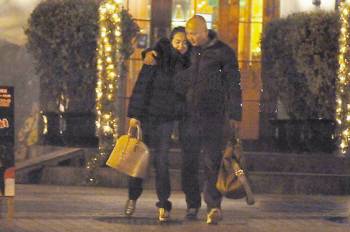 左小青富商老公大其20歲 左小青陳道明關(guān)系曖昧疑被包養(yǎng)