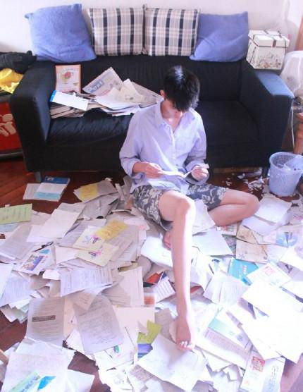 左溢身高對(duì)比圖 左溢一年級(jí)流利英文秒殺全場(chǎng)