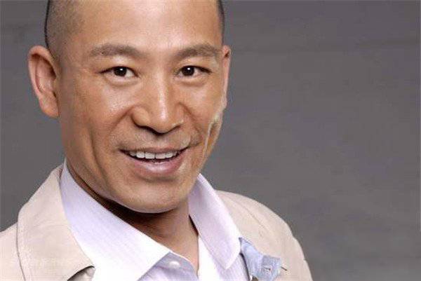 謝蘭老公個(gè)人資料 帥小紅高大魁梧比她年長(zhǎng)9歲