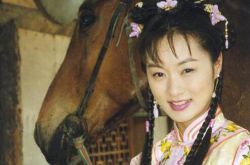 鄭家榆老公是誰(shuí) 早年性感寫(xiě)真曝光竟與蘇有朋拍過(guò)三級(jí)片