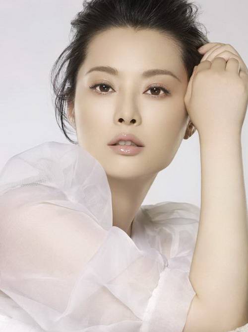 袁立兒子遭老公林博文微博曝光 袁立老公林博文個(gè)人資料