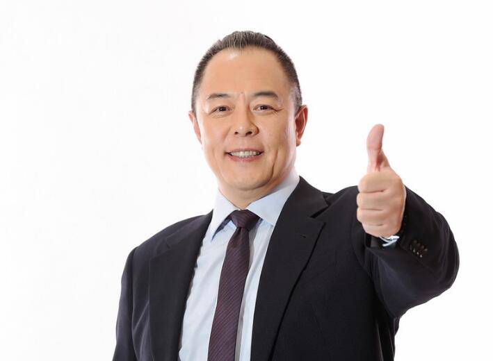 張鐵林個人資料 現(xiàn)任老婆是誰女兒張月亮生活照曝光