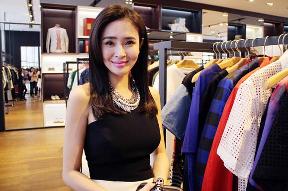 于明加大胸是隆的嗎 揭于明加個(gè)人資料及胸圍大小