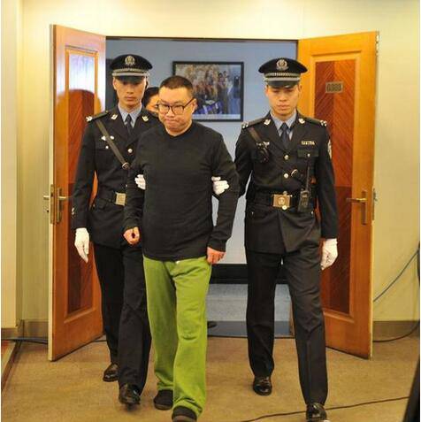 尹相杰結(jié)婚了嗎 稱 一首《纖夫的愛》毀了我的青春