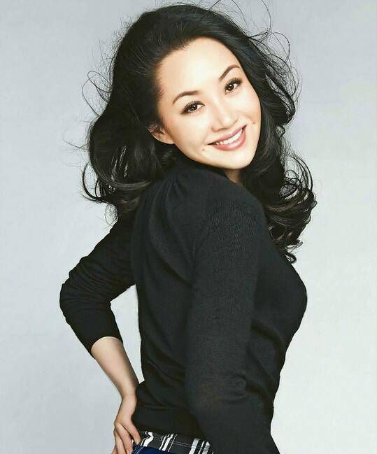 許晴女兒正面照曝光 細數許晴瓊瑤式的戀愛歷程