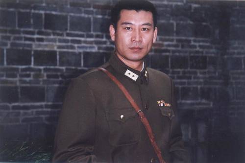 謝蘭老公個(gè)人資料 帥小紅高大魁梧比她年長(zhǎng)9歲