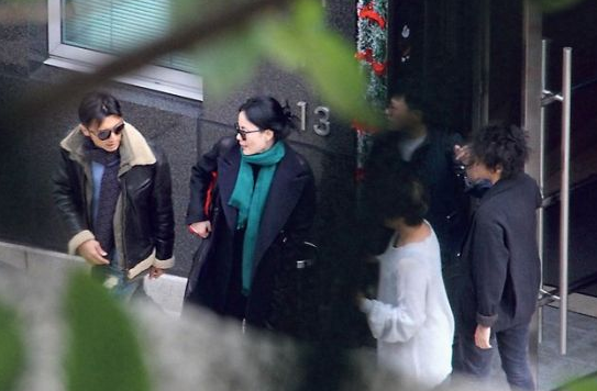 謝霆鋒兒子被鑒定非親生 曝謝霆鋒遭小兒子拒見