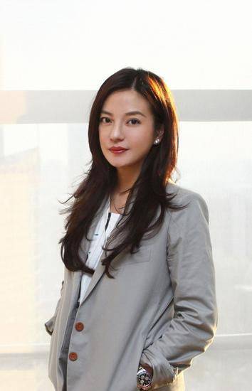 盤點趙薇演過的電視劇 趙薇生日否認范冰冰漂亮