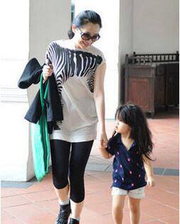 許晴女兒正面照曝光 細數許晴瓊瑤式的戀愛歷程