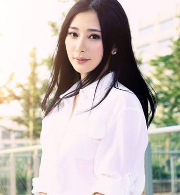  當(dāng)紅花旦 熊乃瑾個(gè)人資料 熊乃瑾整容前后照曝光