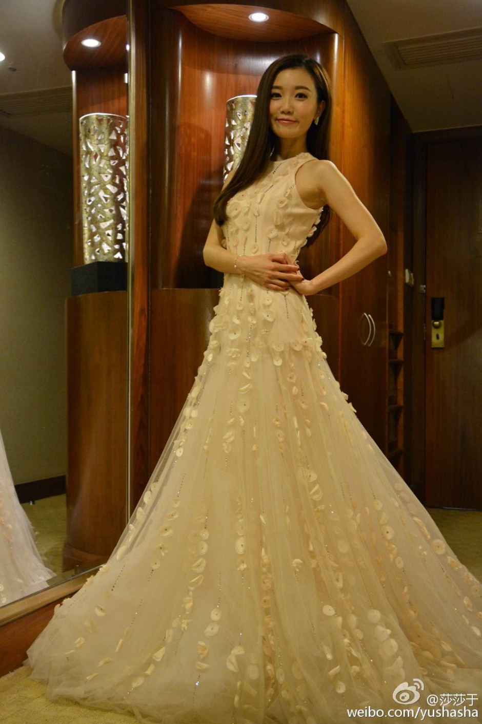 極品女士于莎莎老公大曝光 于莎莎個(gè)人資料