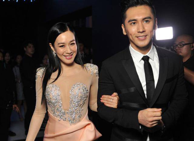 性感女神鐘麗緹個人資料曝光 揭鐘麗緹嚴錚離婚原因