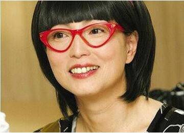 石榴姐苑瓊丹幾歲了有小孩嗎 揭苑瓊丹個(gè)人資料背景