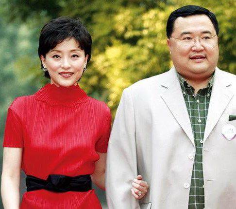 楊瀾國籍遭質(zhì)疑 楊瀾聲稱自己永遠(yuǎn)是中國國籍