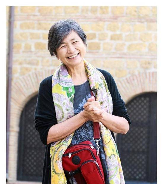 鄭佩佩老公原文通資料背景曝光 揭鄭佩佩離婚原因