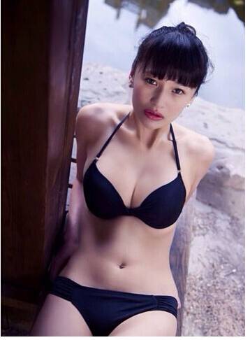 鄭麗仙個人資料 模特鄭麗仙自曝曾為前男友割腕