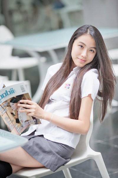 游鴻明身高多少 游鴻明女兒太美令網(wǎng)友直呼游鴻明岳父