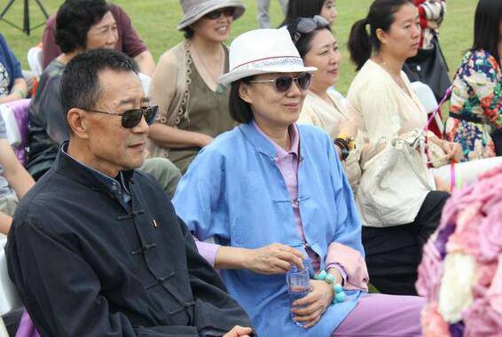 李雪健老婆于海丹簡介 于海丹12年精心呵護助丈夫戰(zhàn)勝病魔