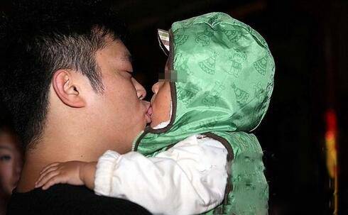 丫蛋老公兒子照片曝光 揭丫蛋成名前辛酸經(jīng)歷