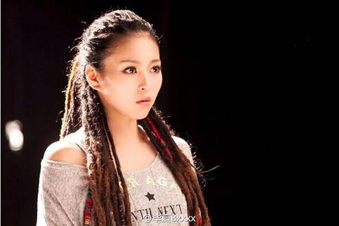 中國好聲音畢夏個(gè)人資料 曝畢夏整容前后照片