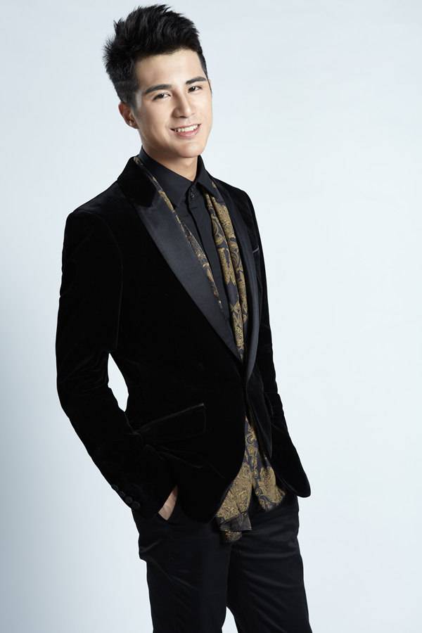 姜潮個(gè)人資料九連拍哭照 自曝同性性取向是真的嗎