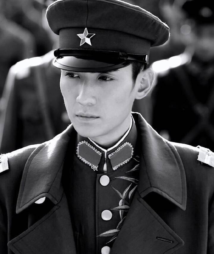 揭秘朱一龍與袁姍姍什么關系 盤點朱一龍演過的電視劇