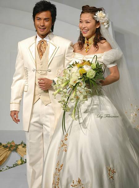 周麗淇個(gè)人資料 揭秘周麗淇鄭嘉穎分手原因真相