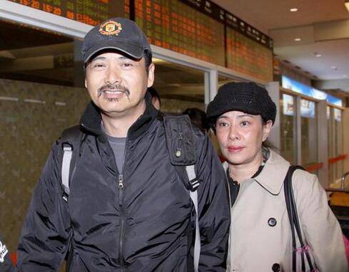 周潤(rùn)發(fā)的老婆是誰(shuí) 揭秘周潤(rùn)發(fā)跌宕起伏的情史