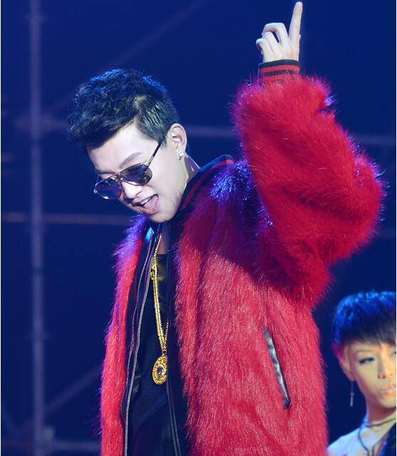 范世琦滾出快男是怎么回事  范世琦張檬戀情曝光