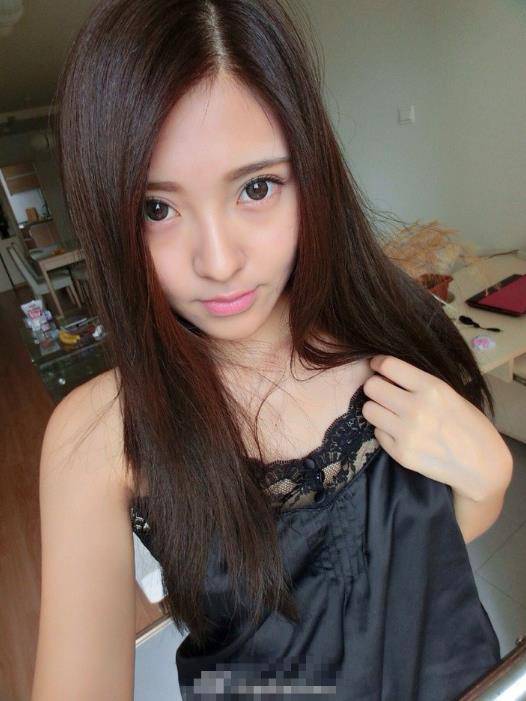 張稀哲女友袁雅婷資料 張稀哲愛心手勢示愛女友