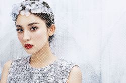 娜扎被曝美空陪睡虛報年齡 娜扎個人資料身高