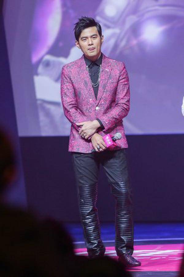 小周周正面曝光網(wǎng)友呼像媽媽 周杰倫生日幾號