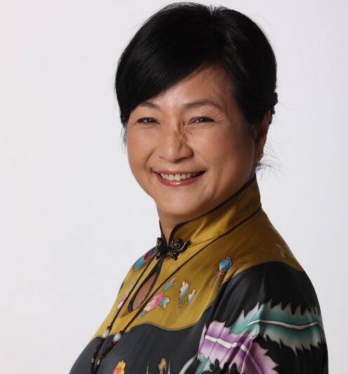 鄭佩佩年輕時(shí)候的照片驚艷動(dòng)人 揭其離婚內(nèi)幕