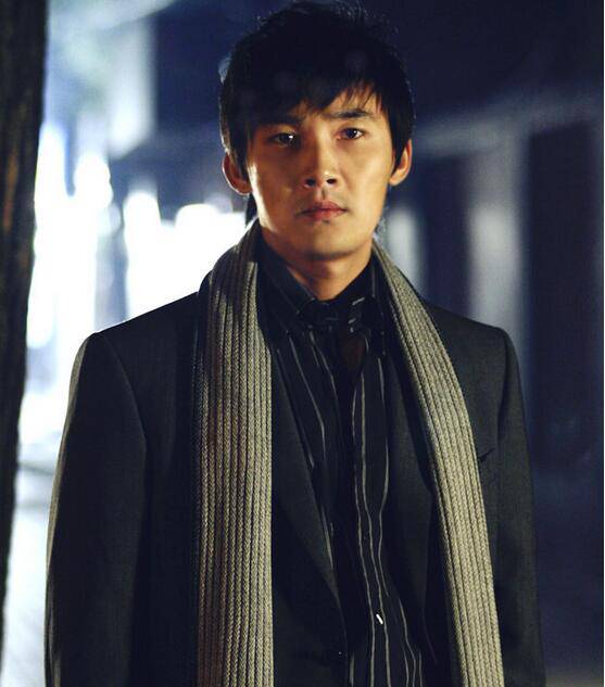 張鐸老婆陳松伶?zhèn)€人資料 八年姐弟戀甜蜜如初