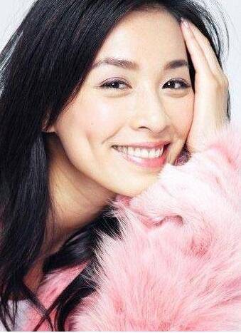 豪門女星張庭被誤認(rèn)為乞丐  揭張庭個(gè)人資料