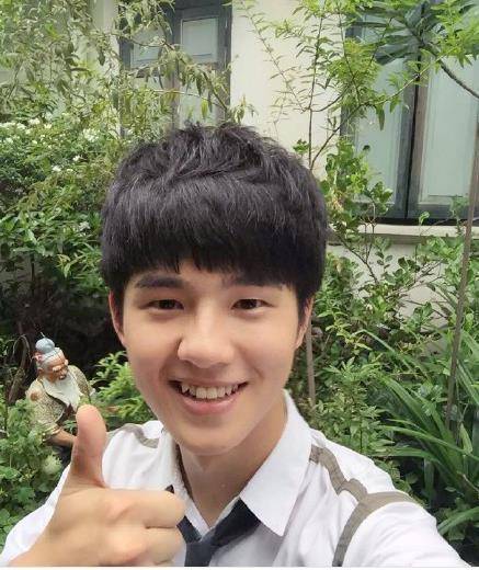 劉昊然譚松韻戀情曝光 揭秘劉昊然驚人家庭背景