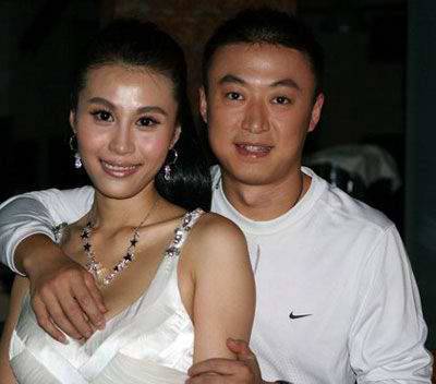 張寧益微博表示終離婚 驗(yàn)收千萬房產(chǎn)時(shí)滿面笑容