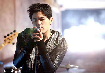 周杰倫什么時(shí)候出新專輯 曝周杰倫打球遭驅(qū)趕