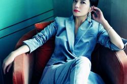 趙薇演過的電視劇有哪些 丈夫探班撞床戲超囧