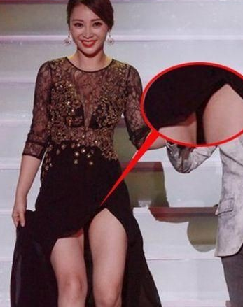 柳巖的胸被強(qiáng)摸圖片曝光 柳巖走光圖片大合集