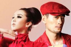 張冬玲和阿寶結(jié)婚照曝光 張冬玲的不良照片遭扒