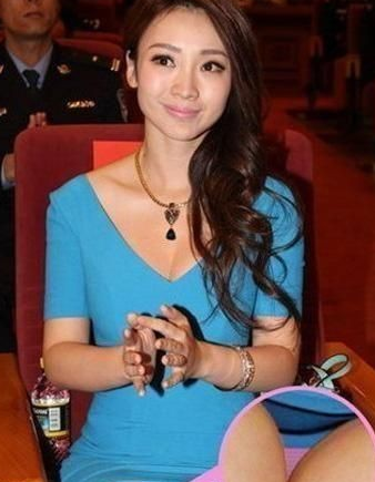 柳巖的胸被強(qiáng)摸圖片曝光 柳巖走光圖片大合集