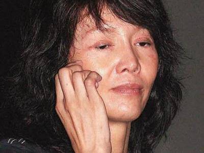 鄭裕玲整容前后照片嚇?biāo)廊?鄭裕玲個人資料曝光