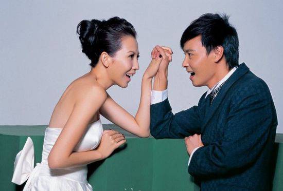 蔡少芬個人資料曝光 揭秘蔡少芬老公家境