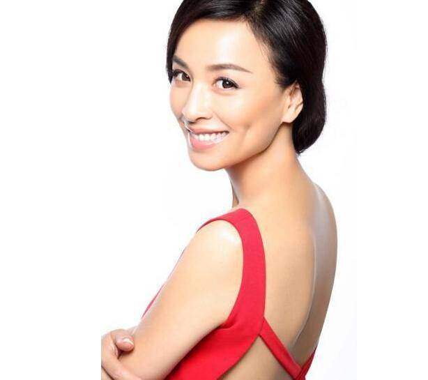 豪門女星張庭被誤認(rèn)為乞丐  揭張庭個(gè)人資料