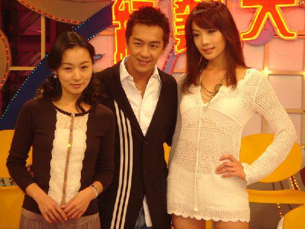 鄭家榆露點寫真照曝光 鄭家榆罵孫耀威下流