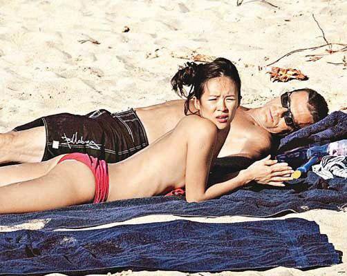 章子怡沙灘高清圖片 章子怡裸照大曝光